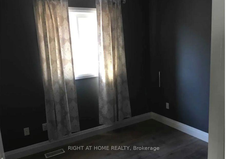 28-bloomington-drive-cambridge-ontario-x13099250