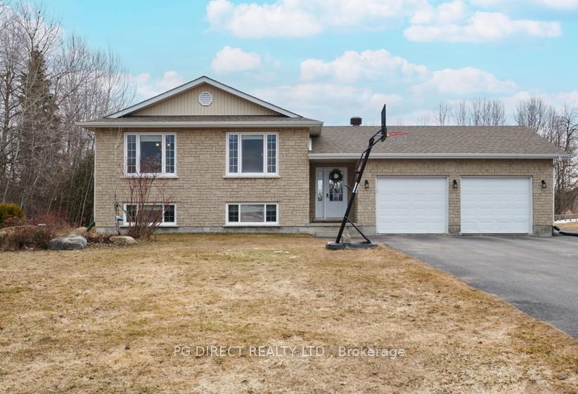 16-mallard-street-laurentian-valley-ontario-x13099438