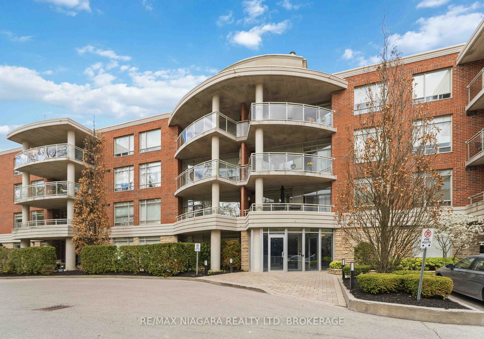 125-wilson-street-w-hamilton-ontario-x13099454