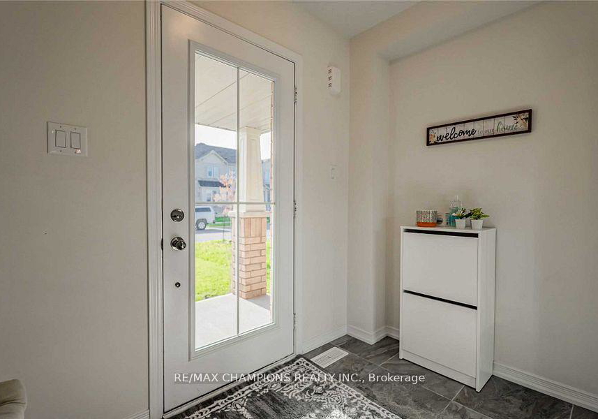 7732-white-pine-crescent-niagara-falls-ontario-x13099634