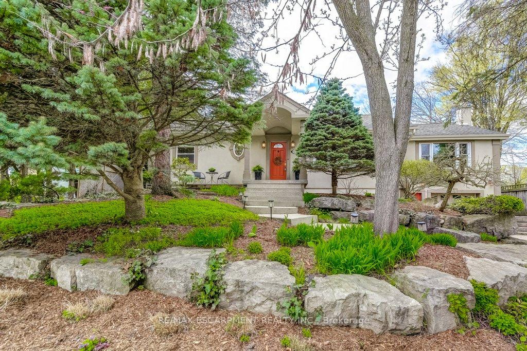 121-elgin-street-hamilton-ontario-x13099666
