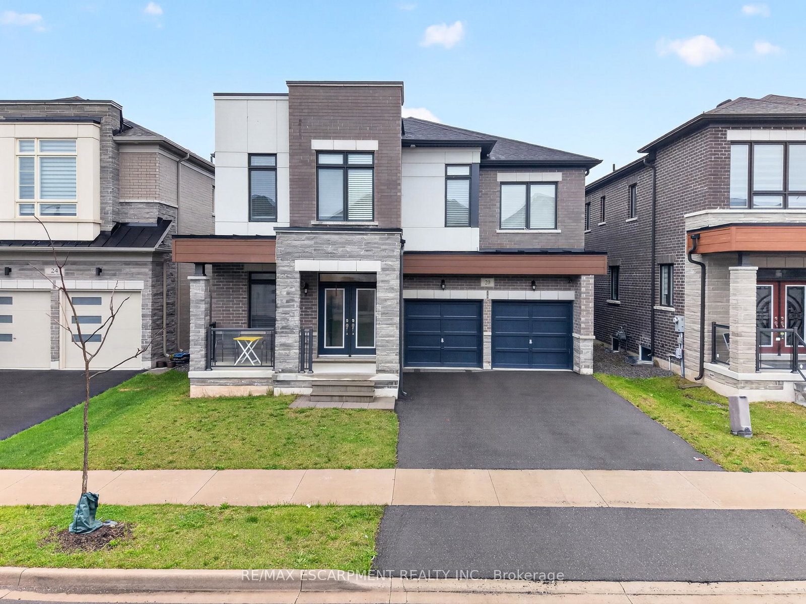 20-zimmerman-gardens-hamilton-ontario-x13099680