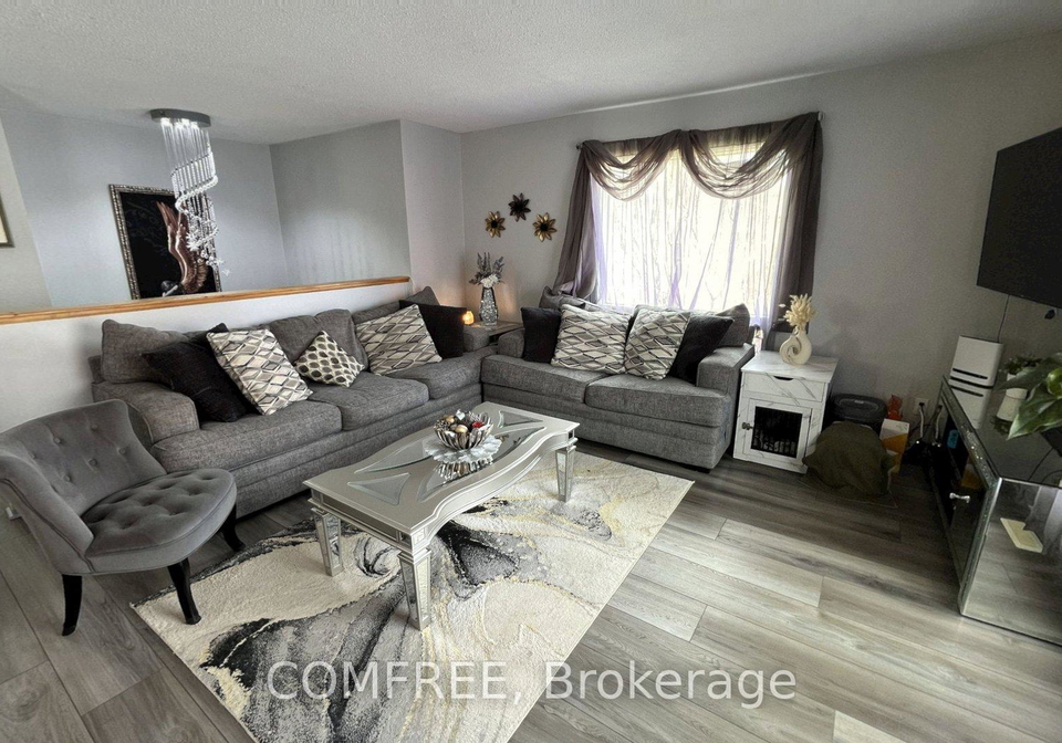 13-pearl-street-smiths-falls-ontario-x13099702