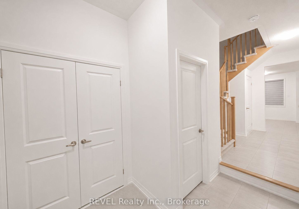 7441-baycrest-common-niagara-falls-ontario-x13099832