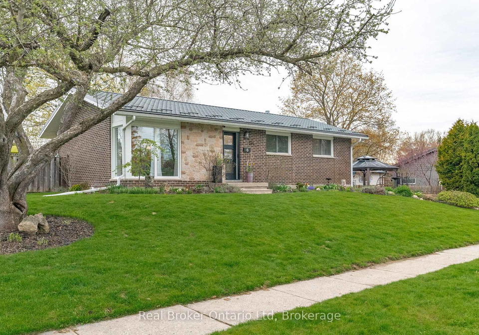 6-eleanor-court-guelph-ontario-x13099858