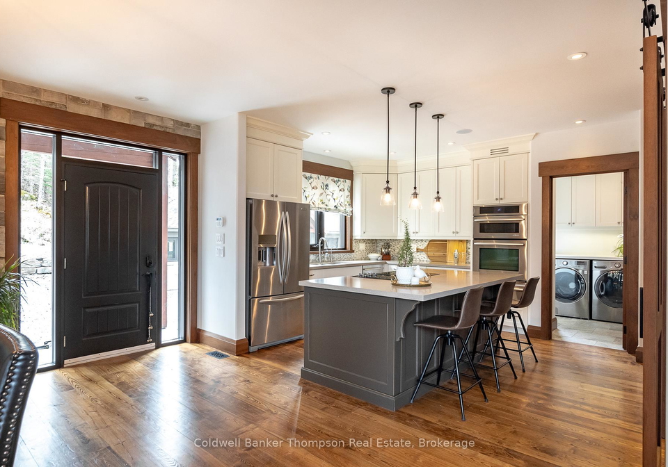 112-fitzgerald-drive-huntsville-ontario-x13100140