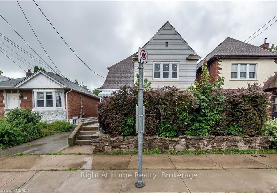 104-longwood-road-s-hamilton-ontario-x13100162