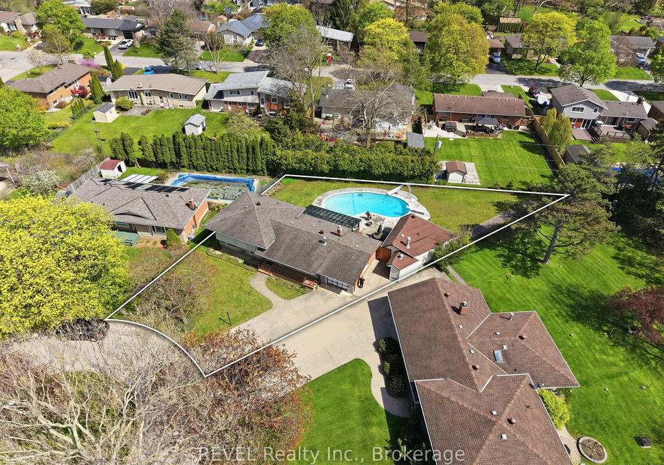 8-fernwood-terrace-st-catharines-ontario-x13100170