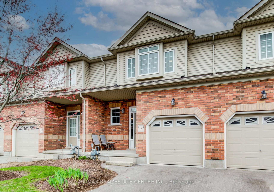 330-dearborn-boulevard-waterloo-ontario-x13100254
