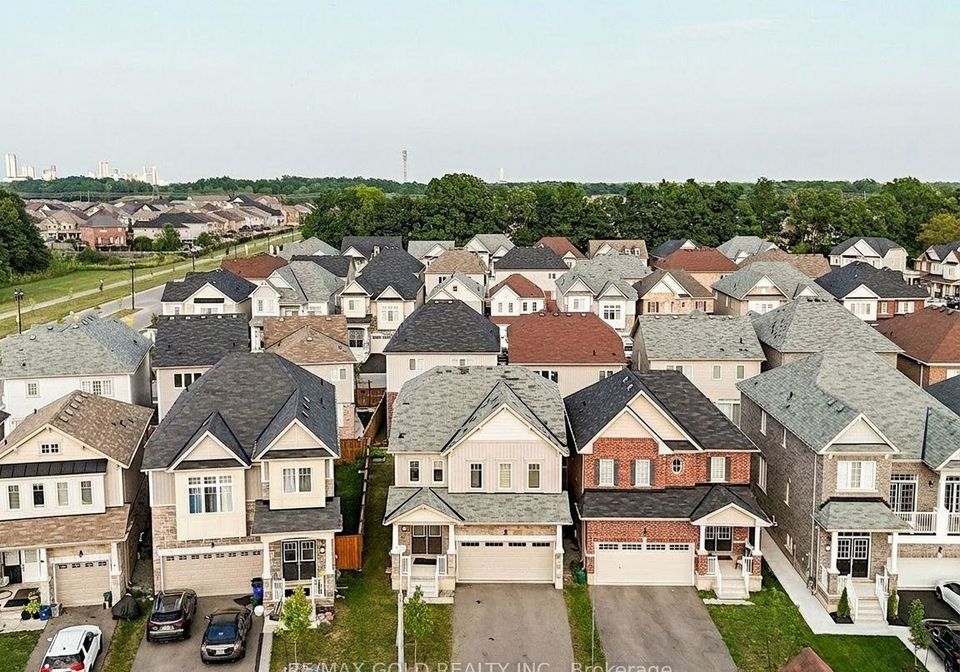 8005-odell-crescent-niagara-falls-ontario-x13100362