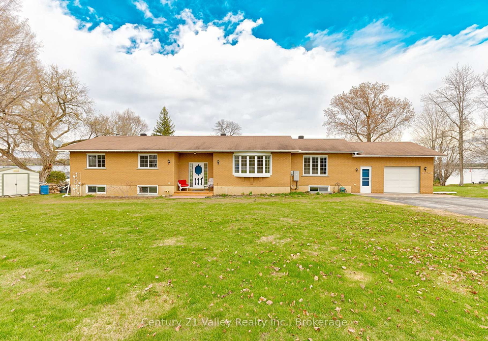 11-hart-lane-greater-madawaska-ontario-x13100706