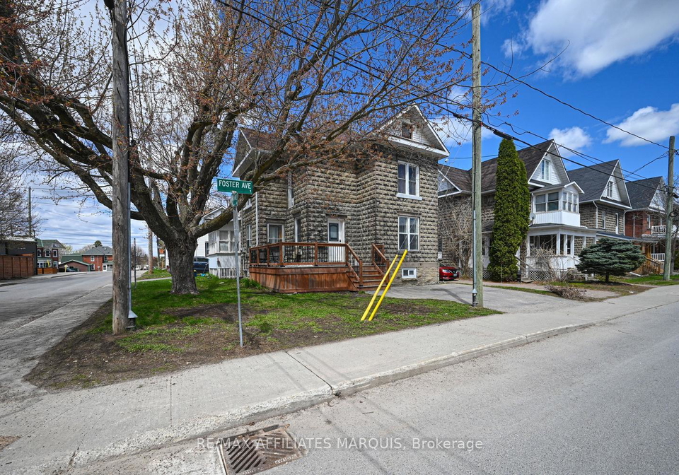 2-foster-avenue-smiths-falls-ontario-x13100730