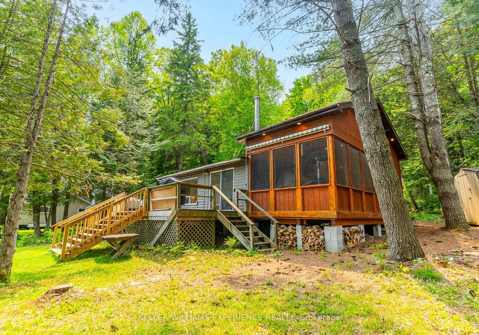 1049-elsie-bay-drive-minden-hills-ontario-x13100762