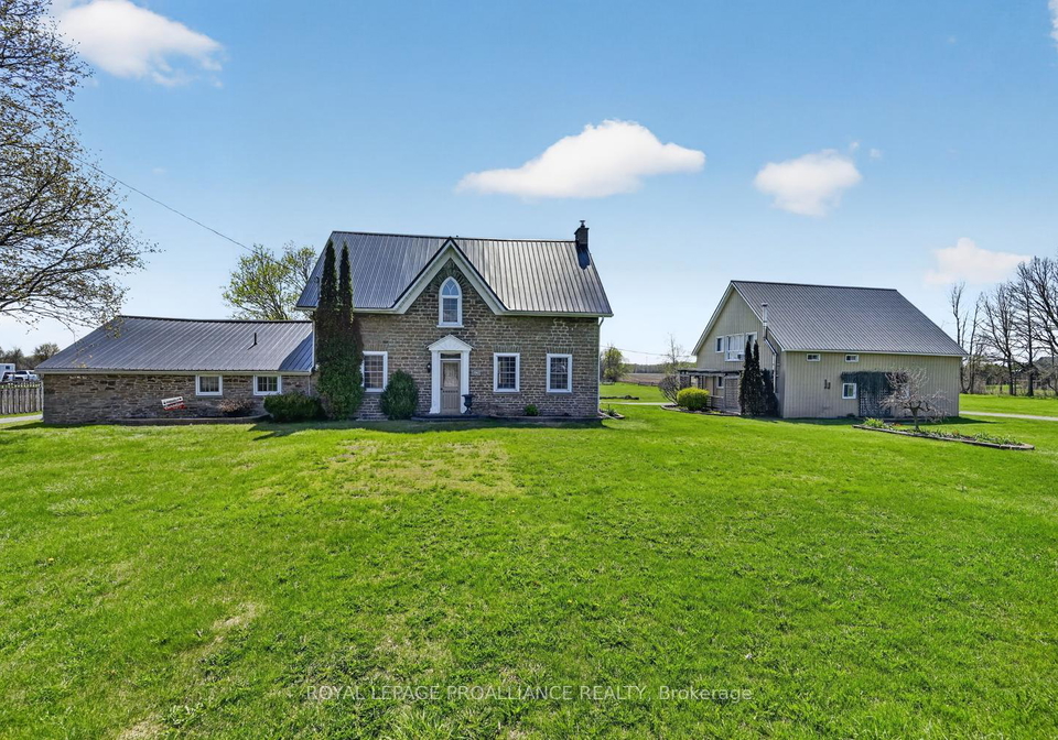 3945-county-road-26-elizabethtown-kitley-ontario-x13100798