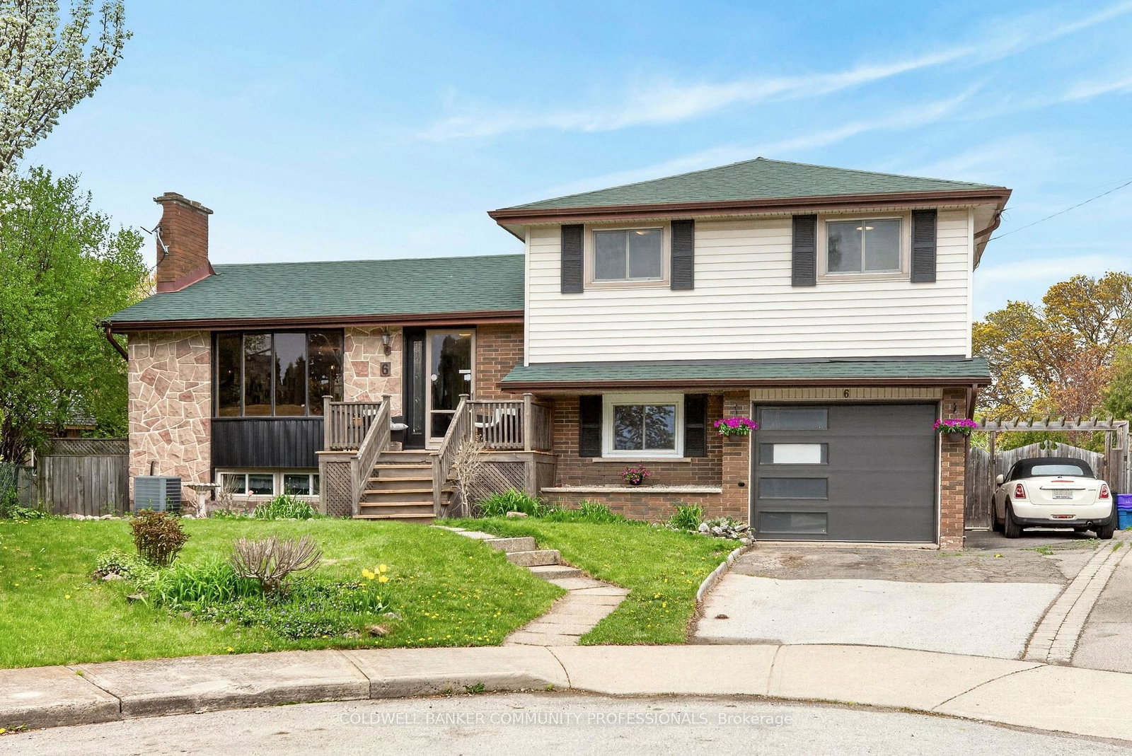 6-seagram-place-hamilton-ontario-x13100822