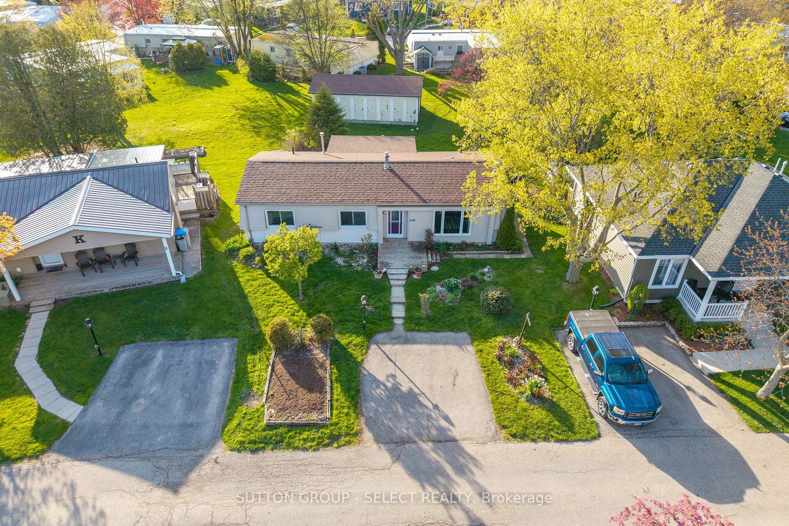 246-southwinds-court-south-huron-ontario-x13100848