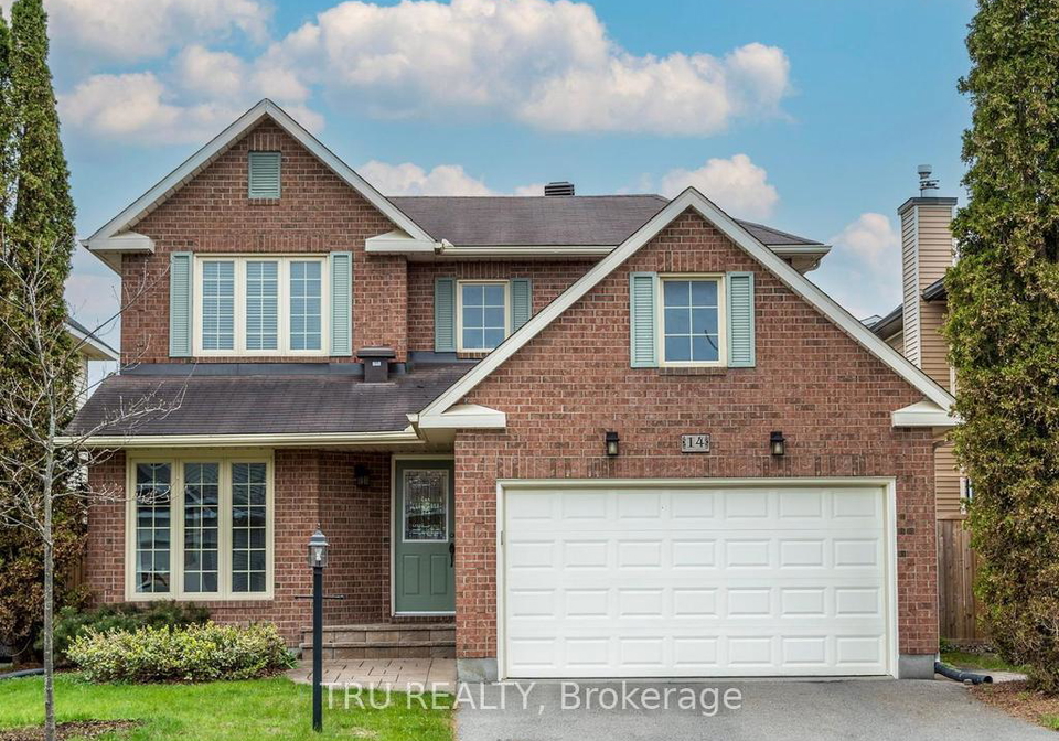 14-hyannis-avenue-ottawa-ontario-x13100940