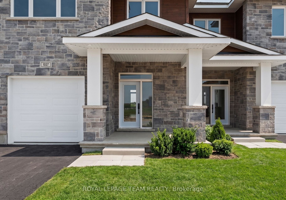 1027-moore-street-brockville-ontario-x13100944