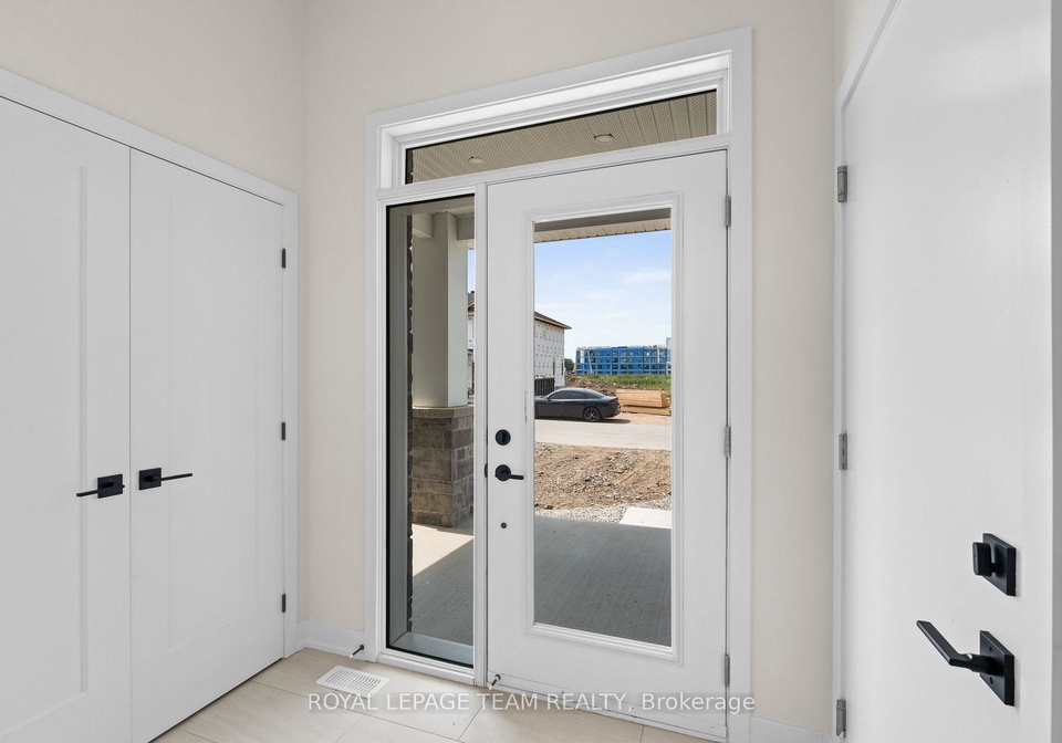 1027-moore-street-brockville-ontario-x13100944