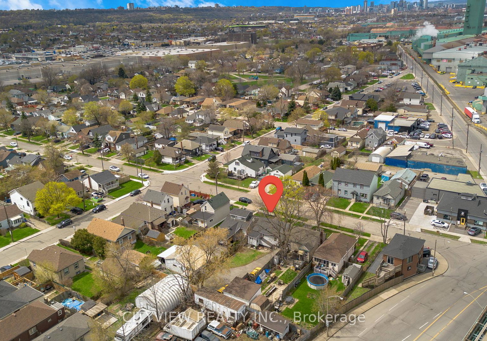 76-stapleton-avenue-hamilton-ontario-x13101084