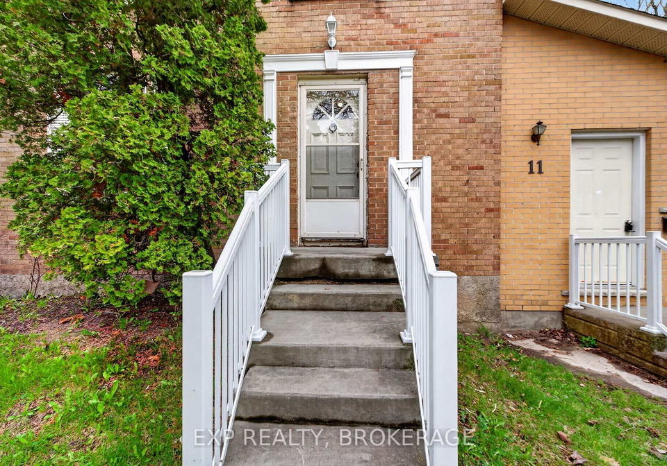 11-carruthers-avenue-kingston-ontario-x13101148