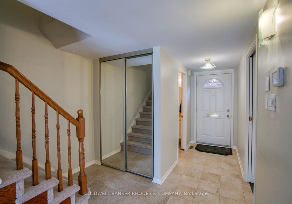 215-mackay-street-ottawa-ontario-x13101282
