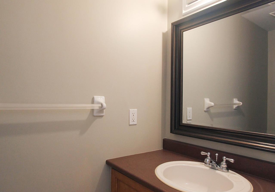 55-maxton-private-ottawa-ontario-x13101376