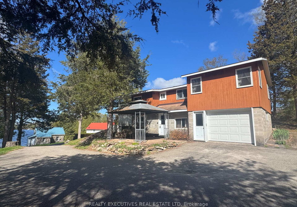 5-lake-shore-drive-e-rideau-lakes-ontario-x13101518