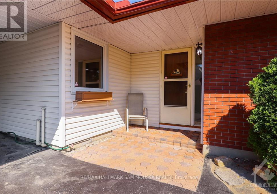 761-garner-avenue-ottawa-ontario-x13101532