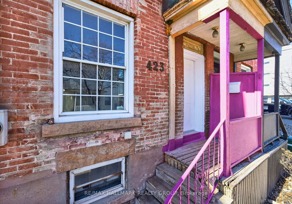 423-arlington-avenue-ottawa-ontario-x13101682