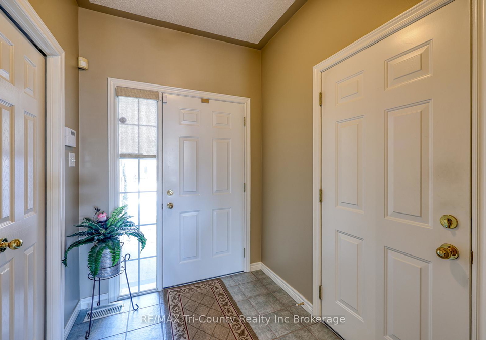 87-king-street-w-tillsonburg-ontario-x13101908