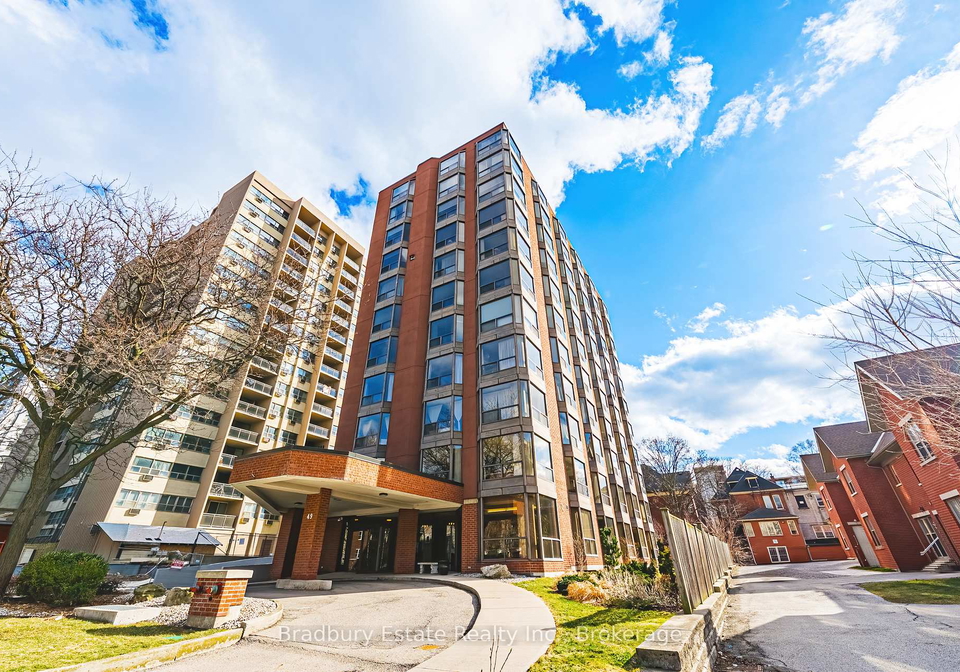 49-robinson-street-hamilton-ontario-x13102014