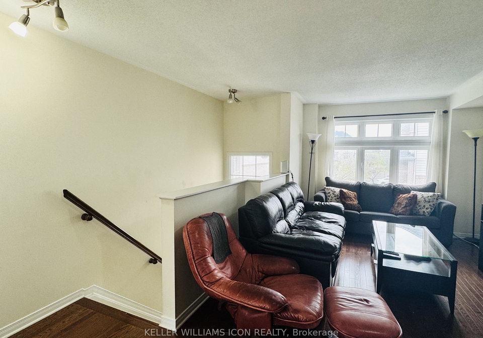 213-stroget-private-ottawa-ontario-x13102054