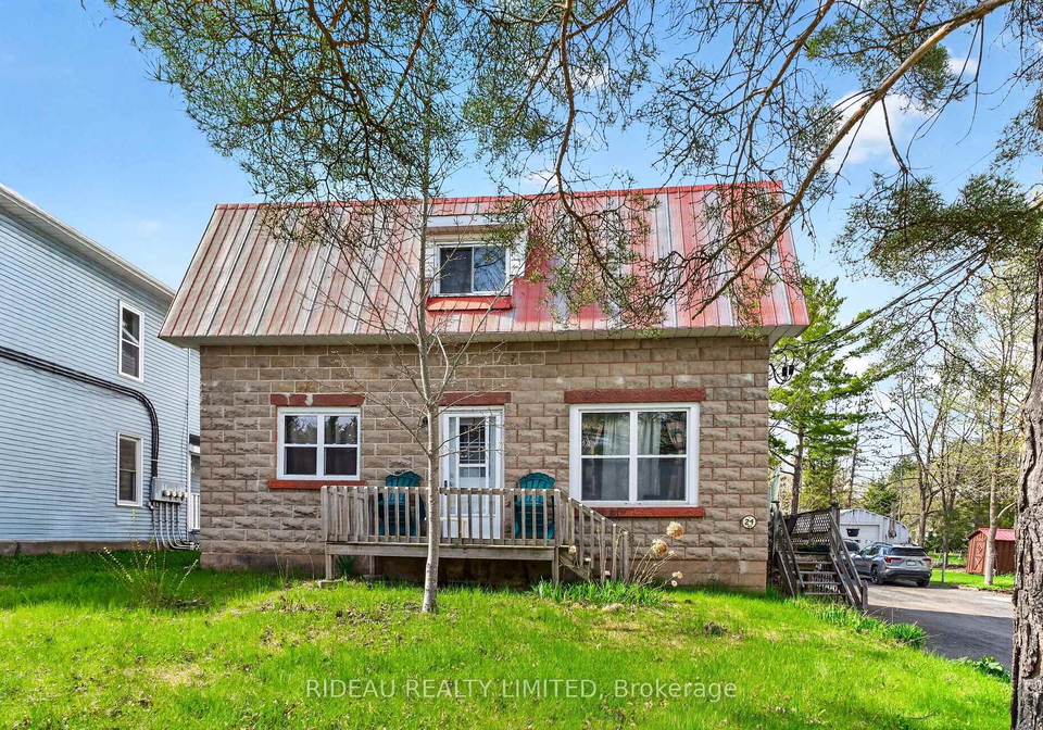 24-rideau-street-westport-ontario-x13102210