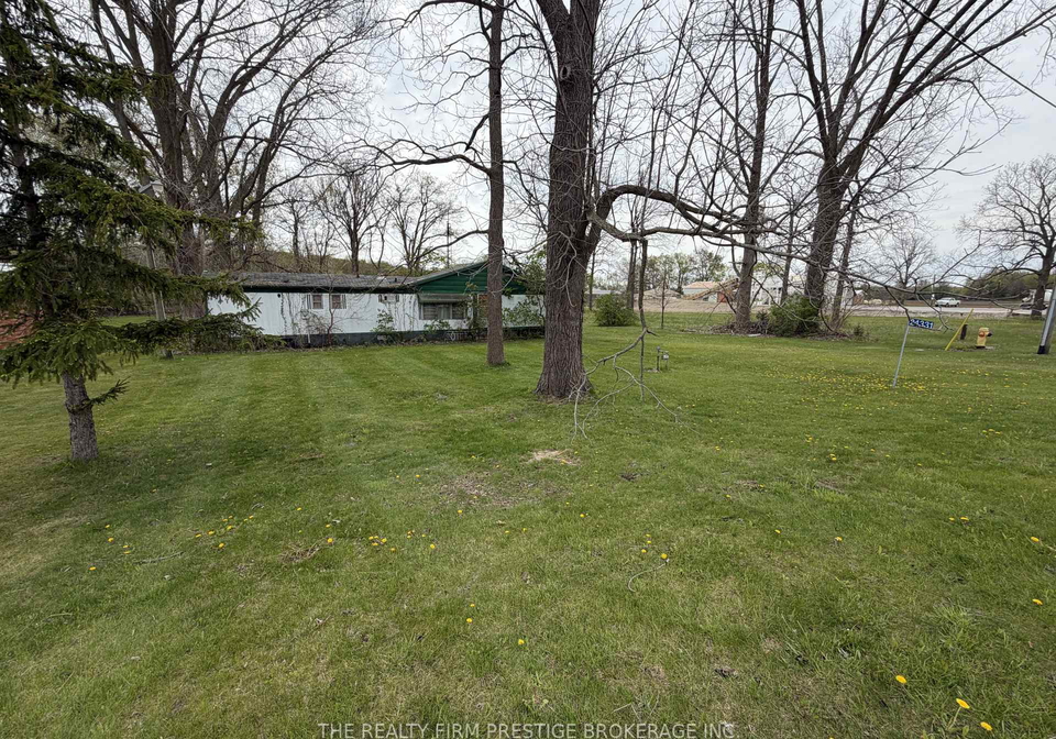 24331-pioneer-line-west-elgin-ontario-x13102238