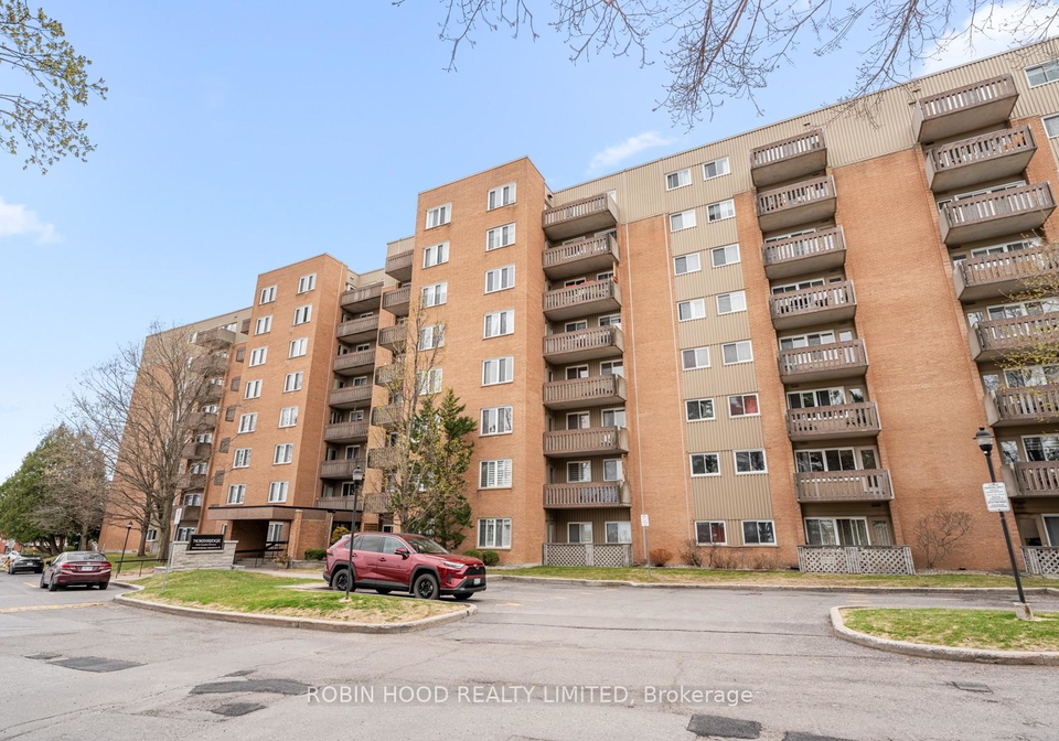1599-lassiter-terrace-ottawa-ontario-x13102328