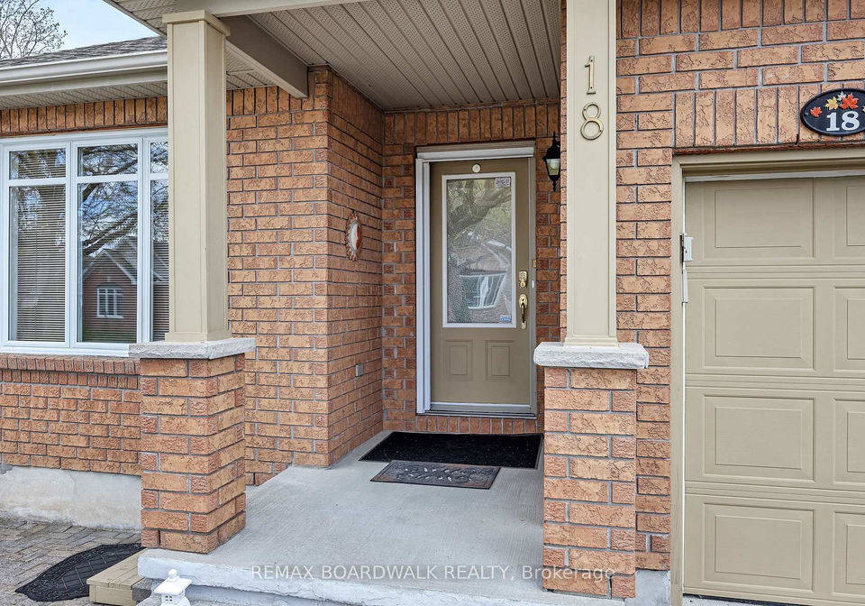 18-fieldcrest-avenue-ottawa-ontario-x13102336