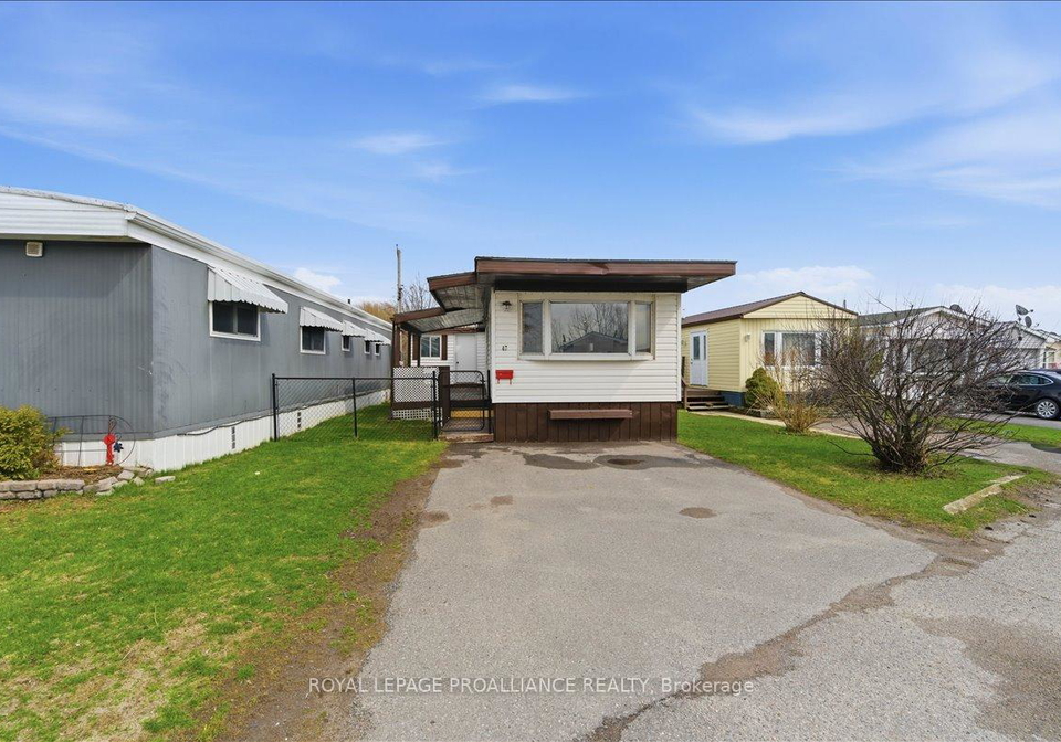 311-dundas-street-e-quinte-west-ontario-x13102402