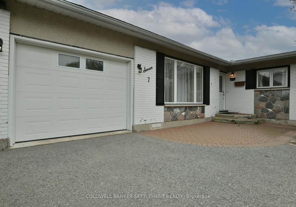 7-parker-avenue-ottawa-ontario-x13102444