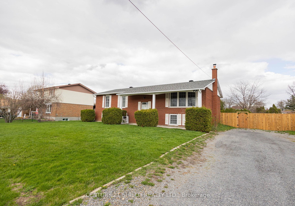 901-laflin-street-cornwall-ontario-x13102458