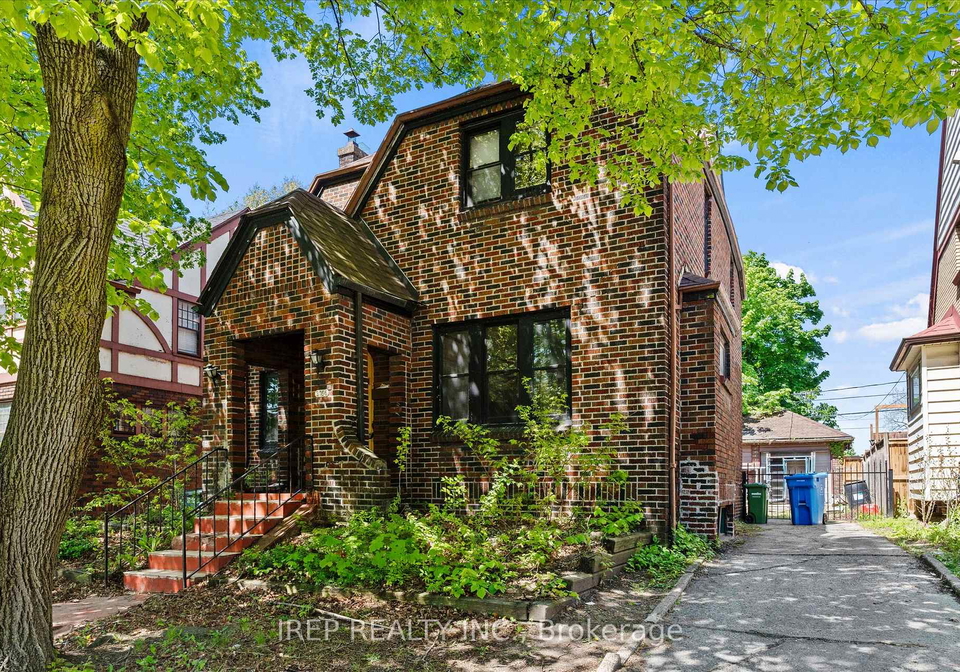 3056-alexander-avenue-windsor-ontario-x13102520