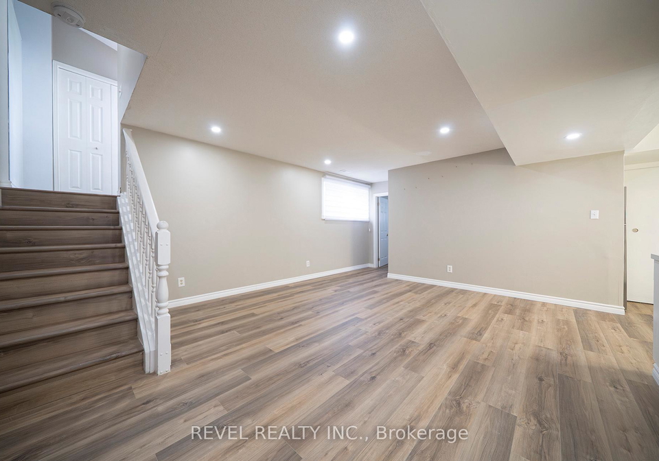 53-memorial-drive-brantford-ontario-x13102560