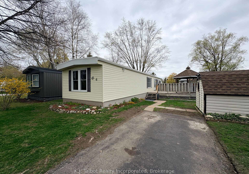 4-poplar-lane-ashfield-colborne-wawanosh-ontario-x13102646