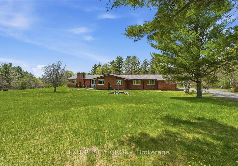 1001-baptist-church-road-quinte-west-ontario-x13102672