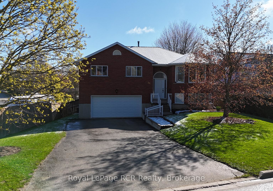 11-bonniewood-drive-mapleton-ontario-x13102774