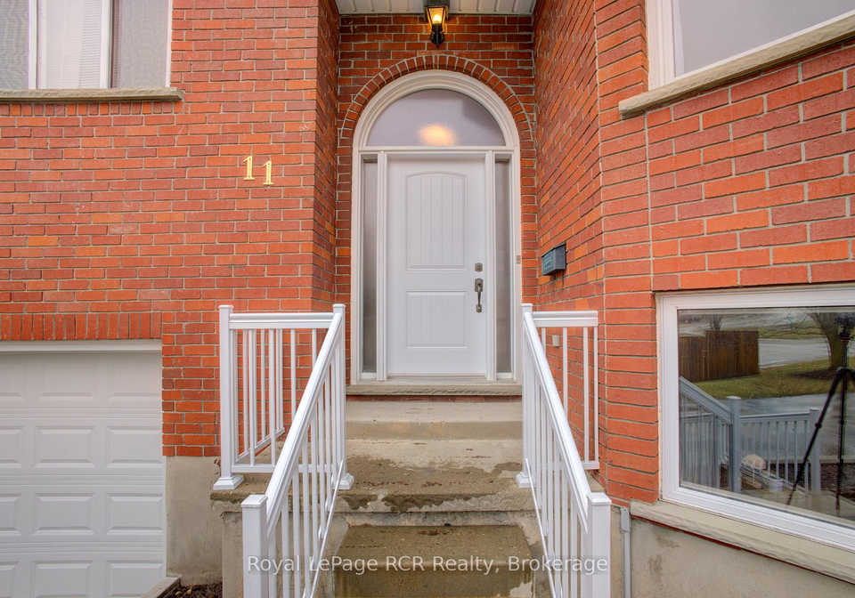 11-bonniewood-drive-mapleton-ontario-x13102774