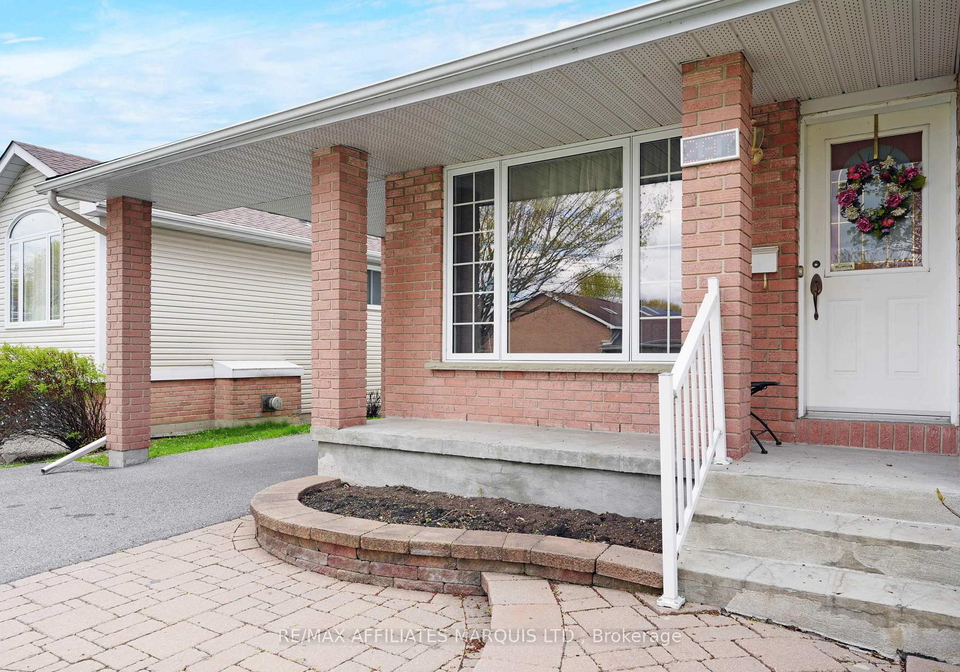297-ivan-crescent-cornwall-ontario-x13102794