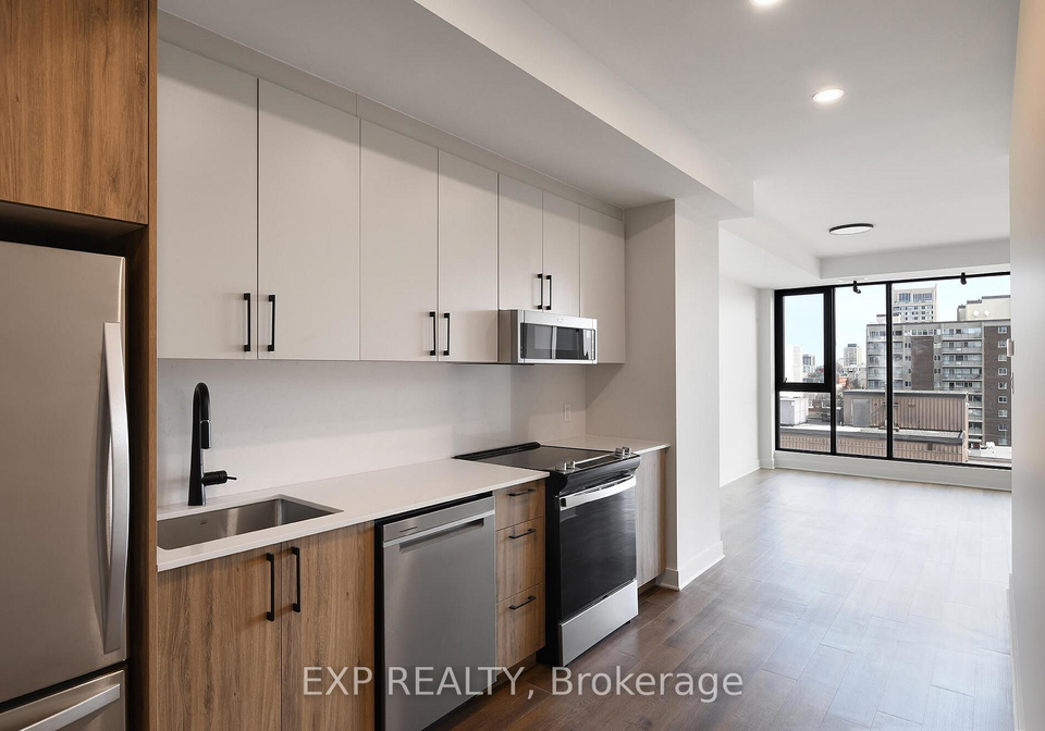331-cooper-street-ottawa-ontario-x13102800