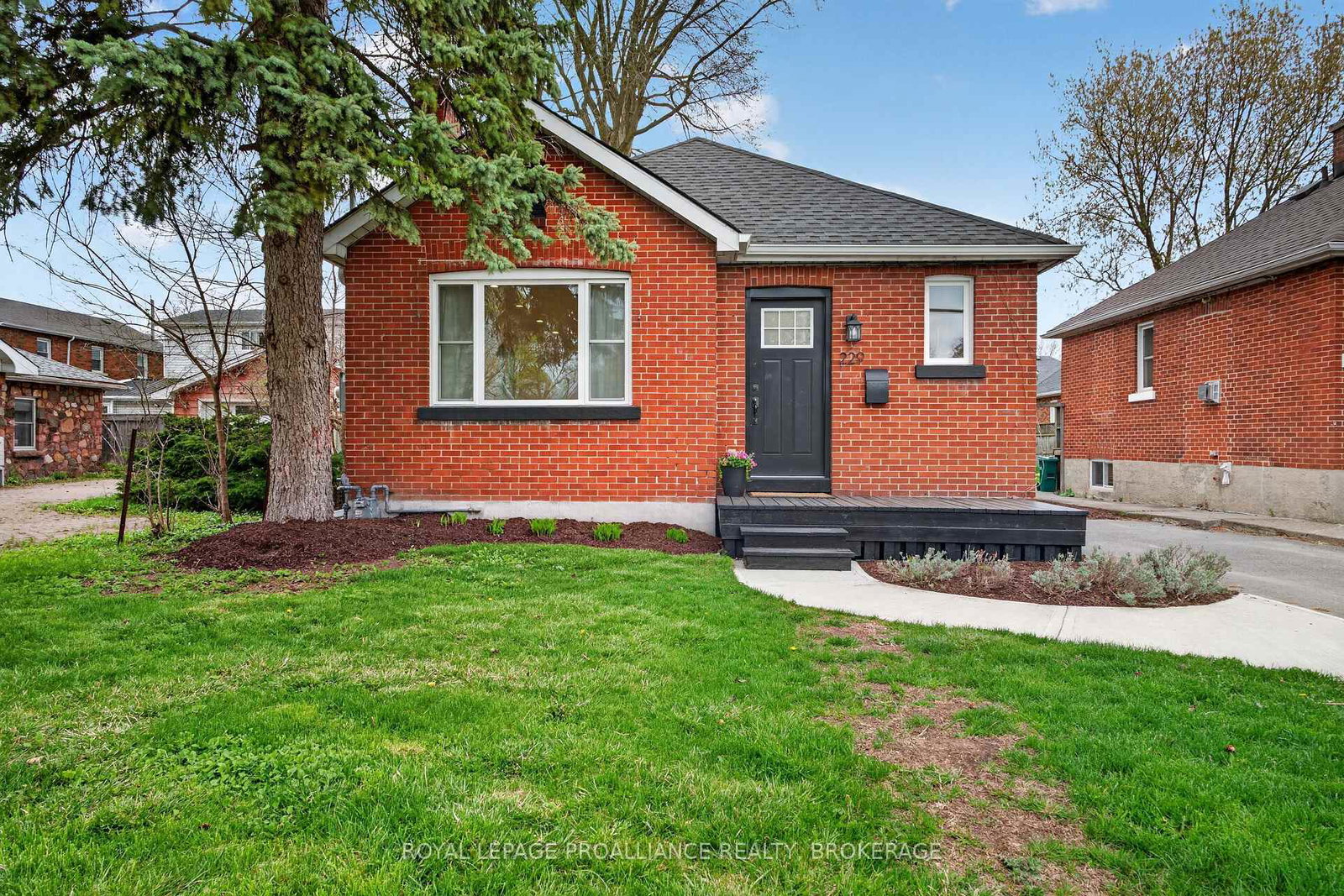 229-park-street-kingston-ontario-x13102802