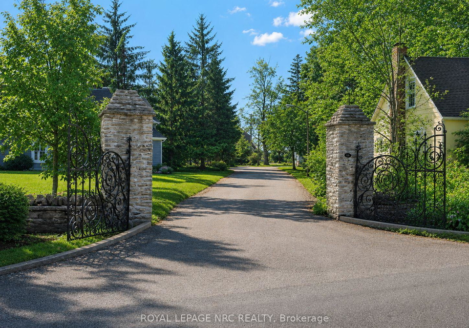 24-tennessee-avenue-port-colborne-ontario-x13102838